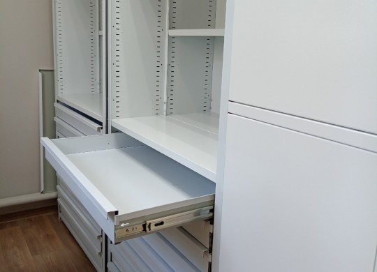 Комбинированные стеллажи